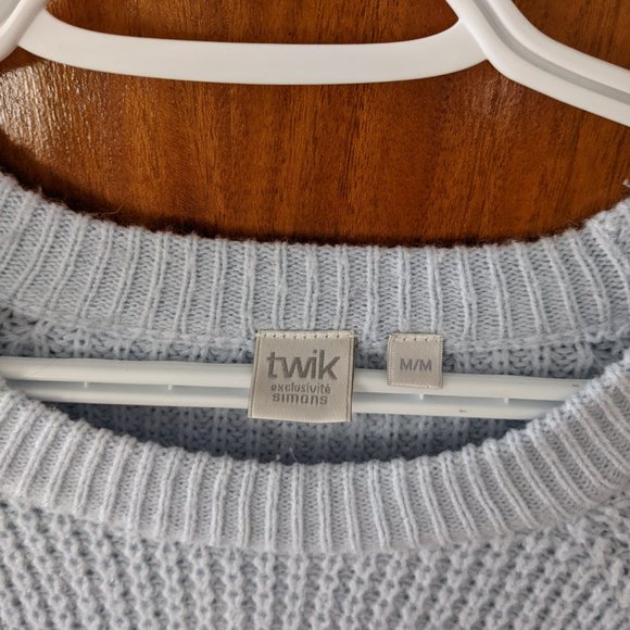 Knit sweater - Picture 2 of 6